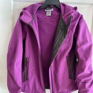 Free Country soft shell jacket with micro fleece lining.  NWT.  Medium.